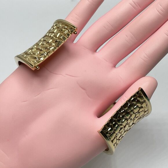 Gold Tone Wide Embossed Metal Clamper Hinged Bangle Bracelet Fashion Statement - Picture 3 of 6